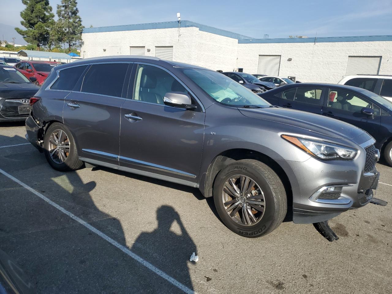 INFINITI Qx Image 4