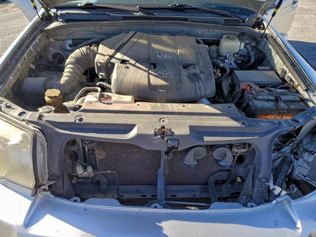 Toyota 4Runner Sr5 Image 12