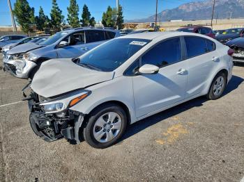  Salvage Kia Forte