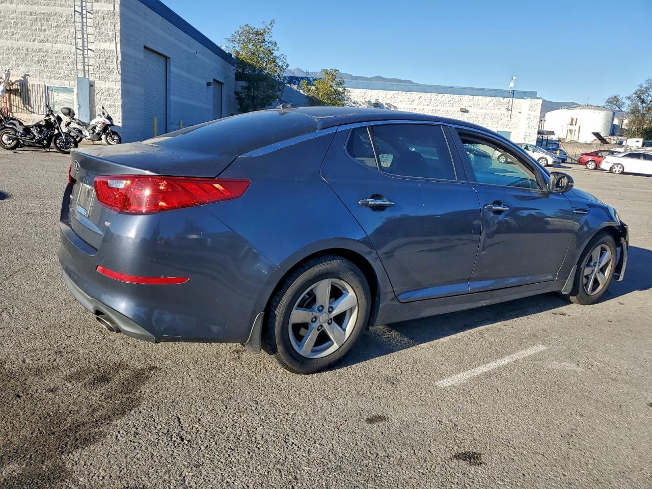 Kia Optima Lx Image 3