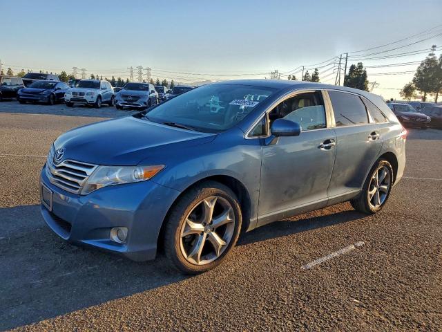  Salvage Toyota Venza
