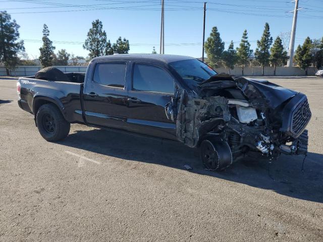Toyota Tacoma Double Cab Image 4