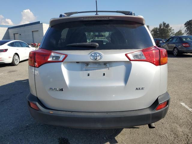 Toyota RAV4 Xle Image 4
