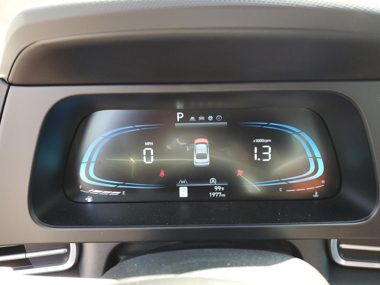 Hyundai ELANTRA Se Image 3