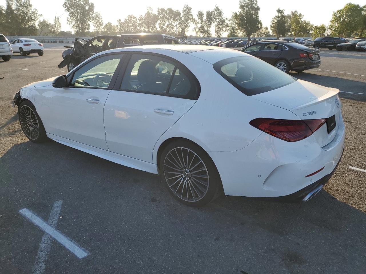 Mercedes-Benz C-Class 300 Image 2