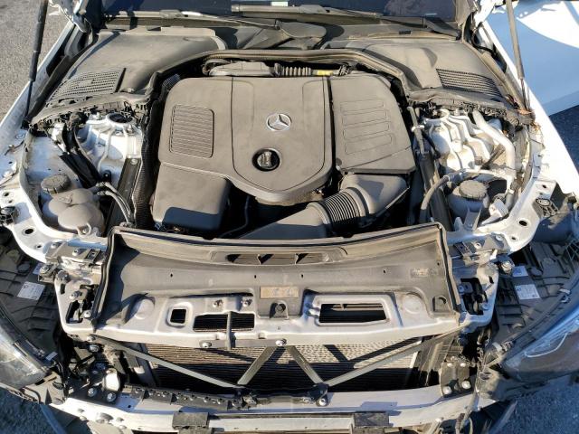 Mercedes-Benz C-Class 300 Image 8