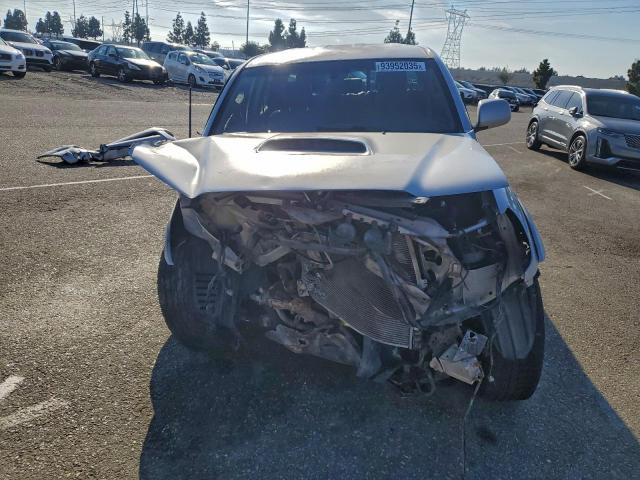 Toyota Tacoma Double Cab Prerunner Image 3