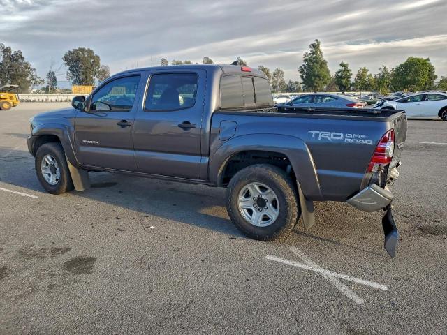 Toyota Tacoma Double Cab Prerunner Image 3