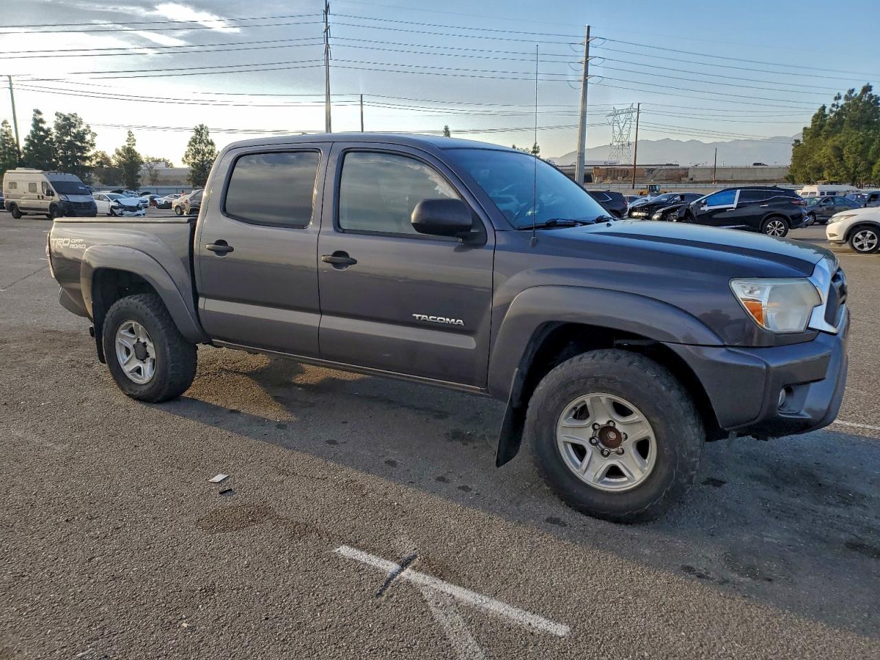 Toyota Tacoma Double Cab Prerunner Image 5
