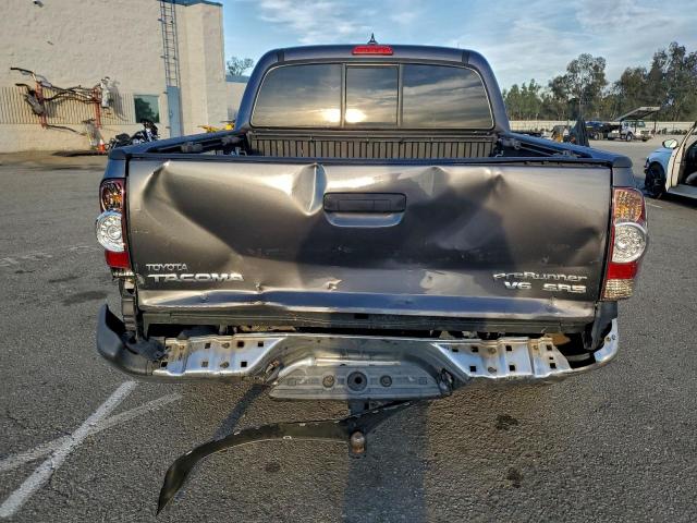 Toyota Tacoma Double Cab Prerunner Image 13