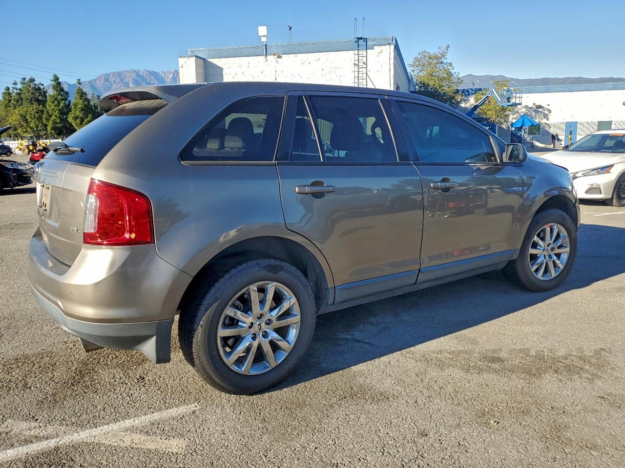 Ford Edge Sel Image 4