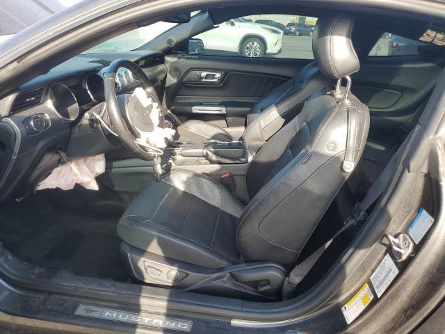 Ford Mustang Image 10