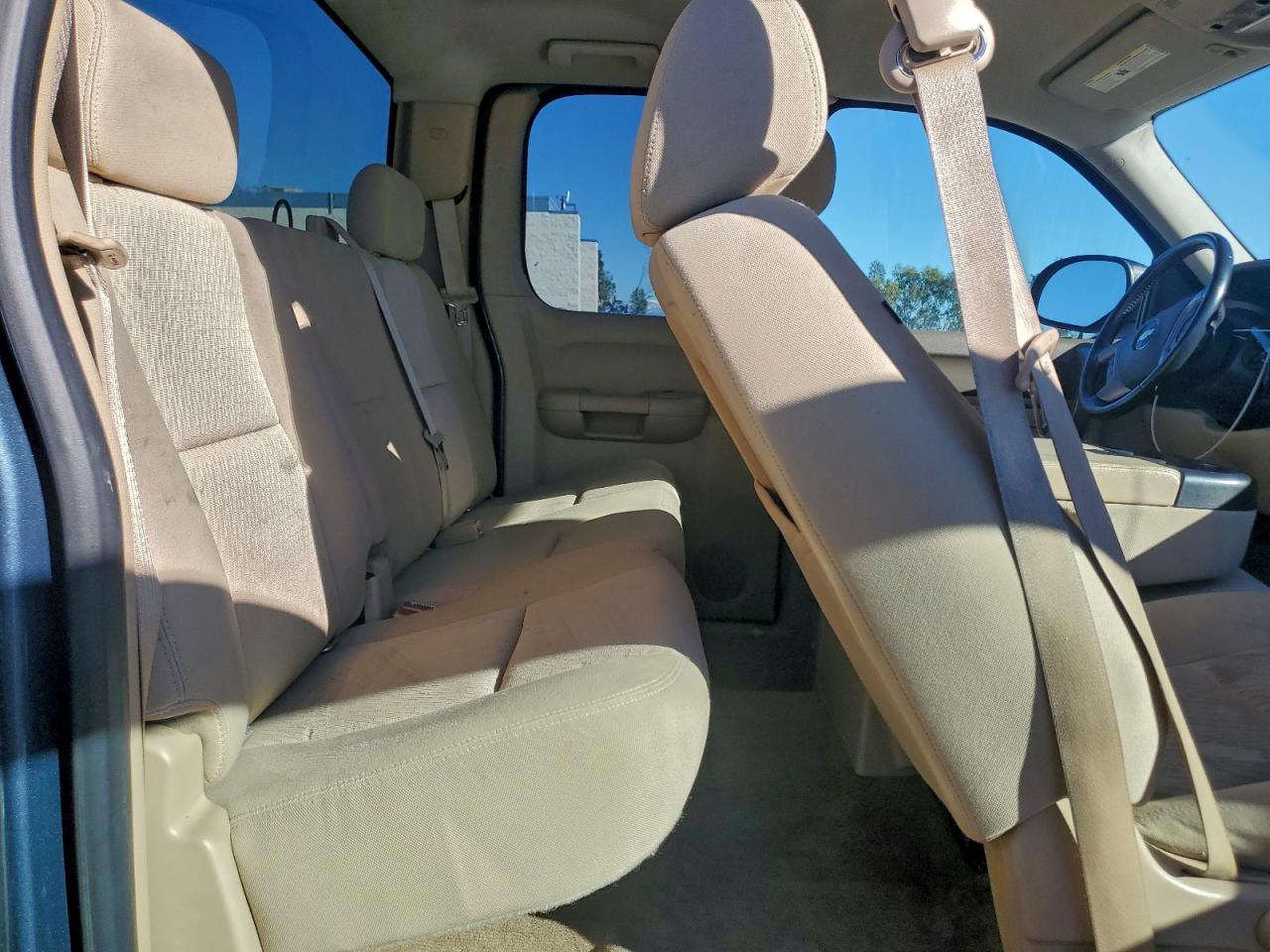 Chevrolet Silverado C1500 Lt Image 4