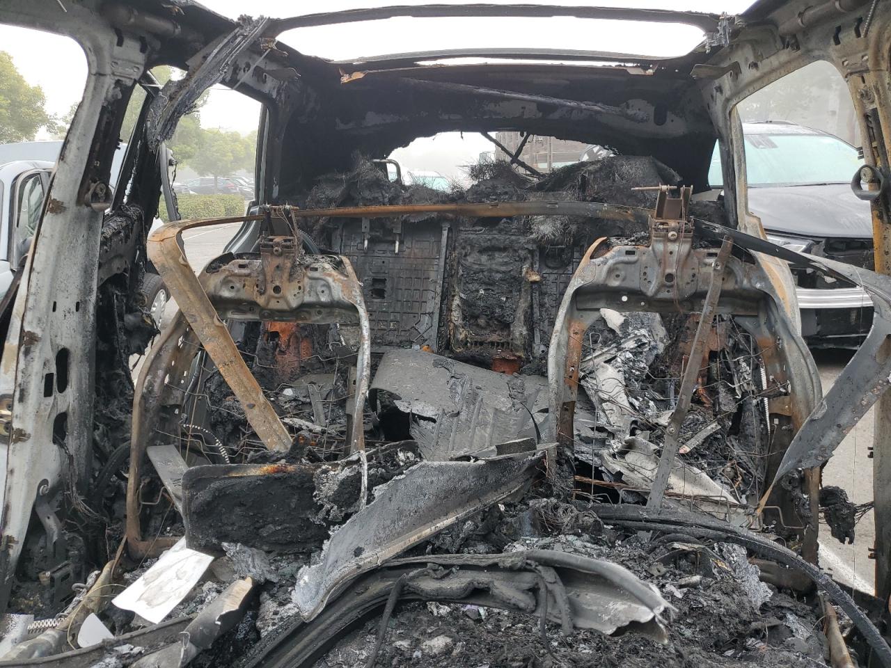 Mercedes-Benz EQE 500 4matic Image 8