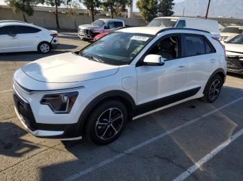  Salvage Kia Niro