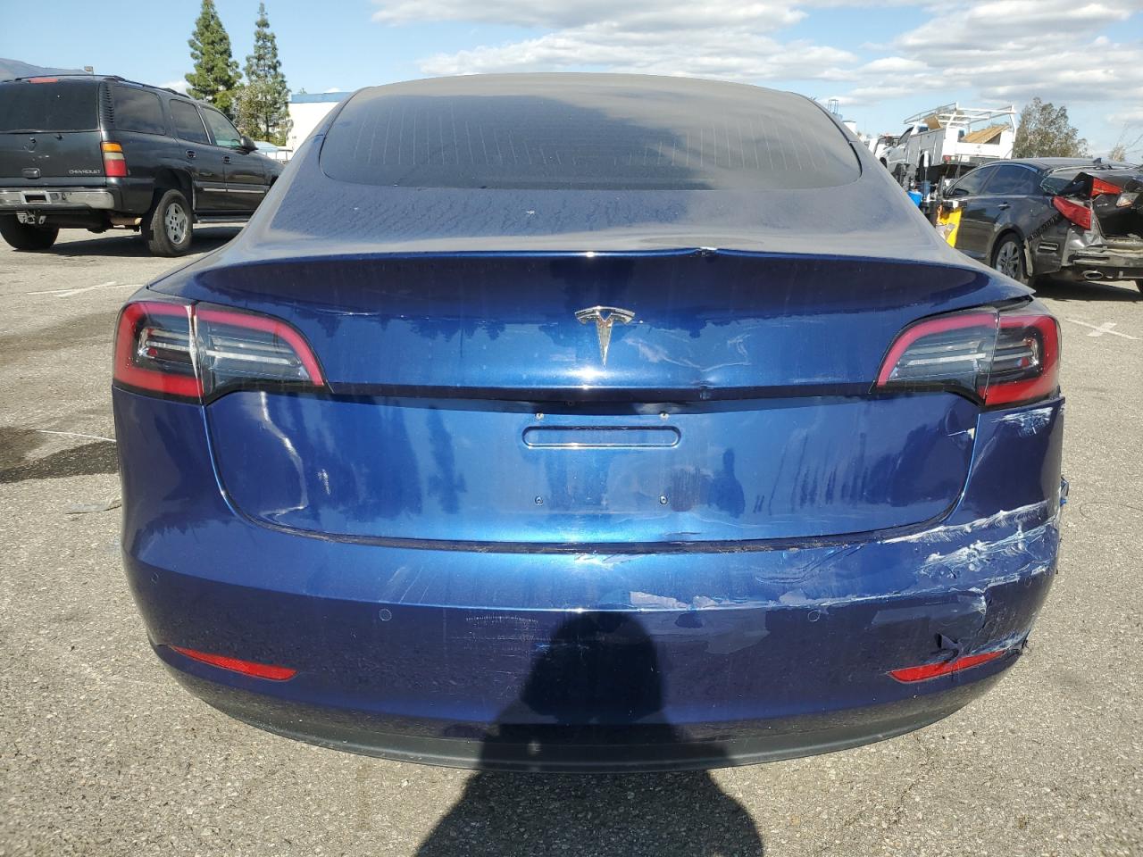 Tesla Model 3 Image 3