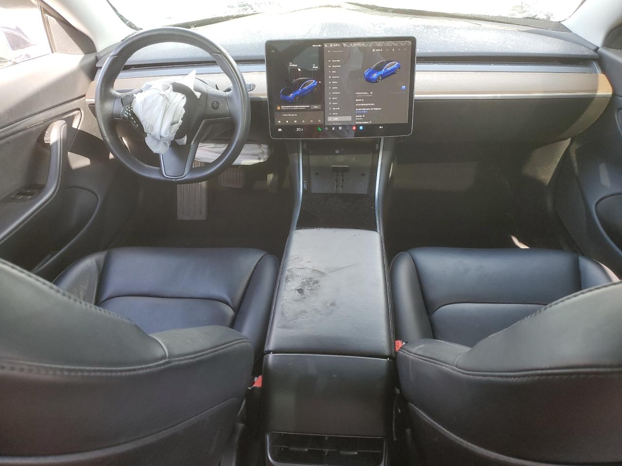 Tesla Model 3 Image 2