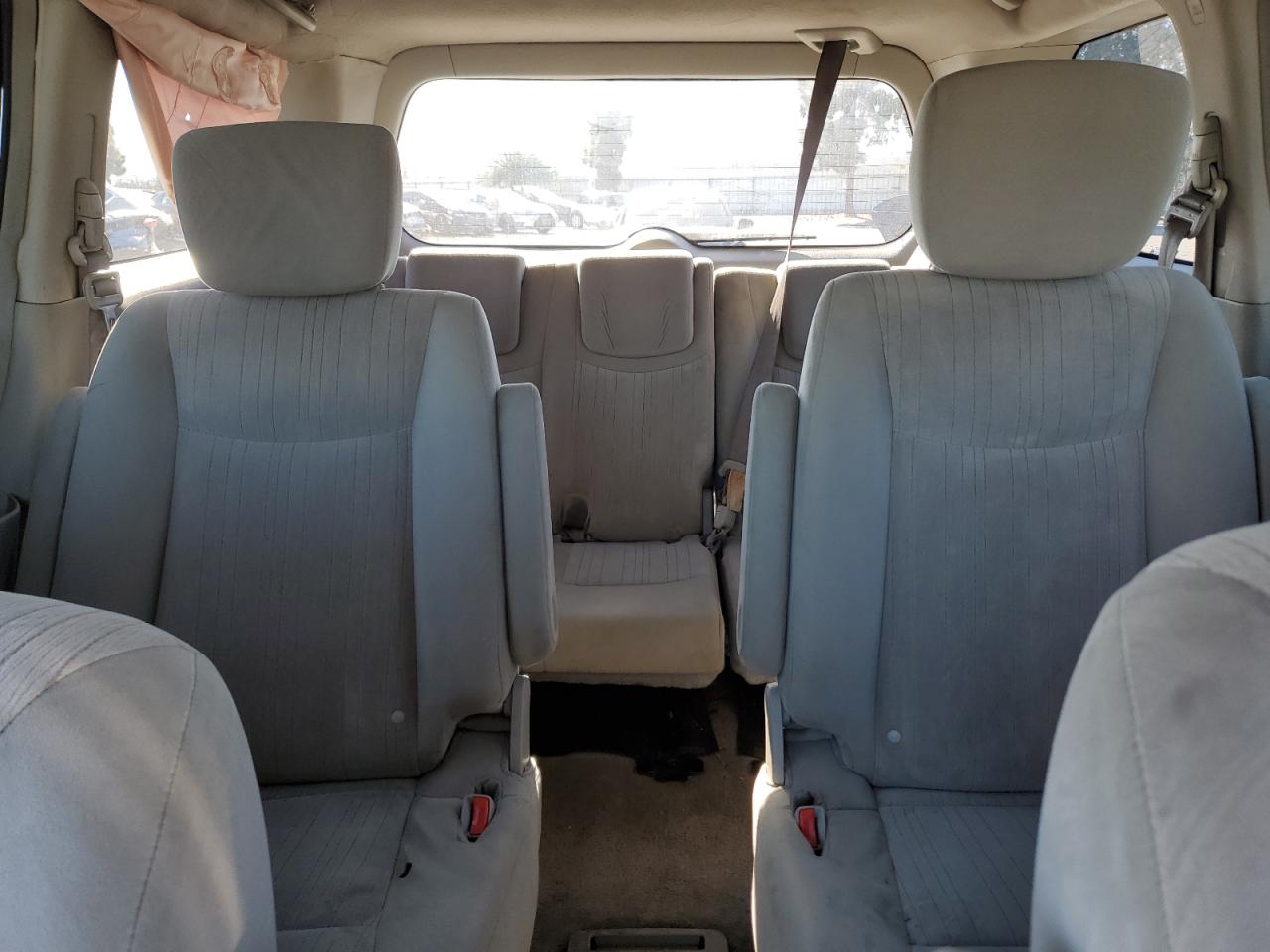 Nissan Quest S Image 8