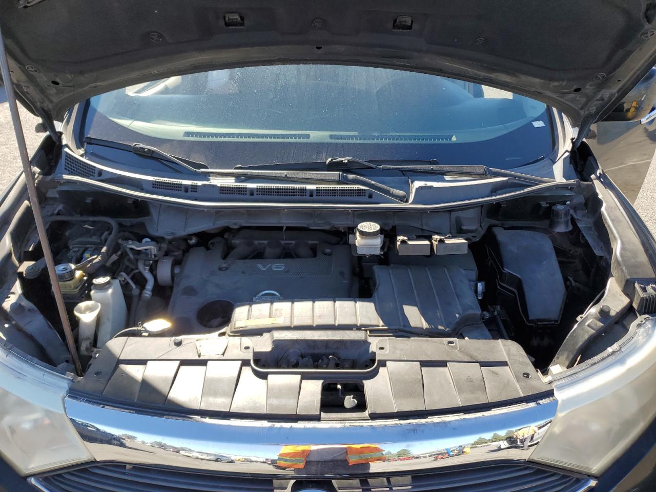 Nissan Quest S Image 3