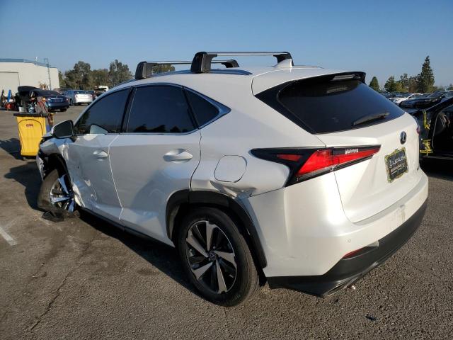Lexus NX 300 Image 12