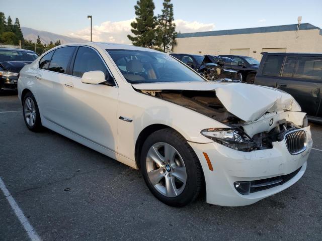 BMW 5 Series Xi Image 11