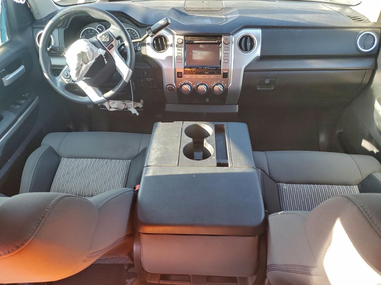 Toyota Tundra Double Cab Sr Image 4