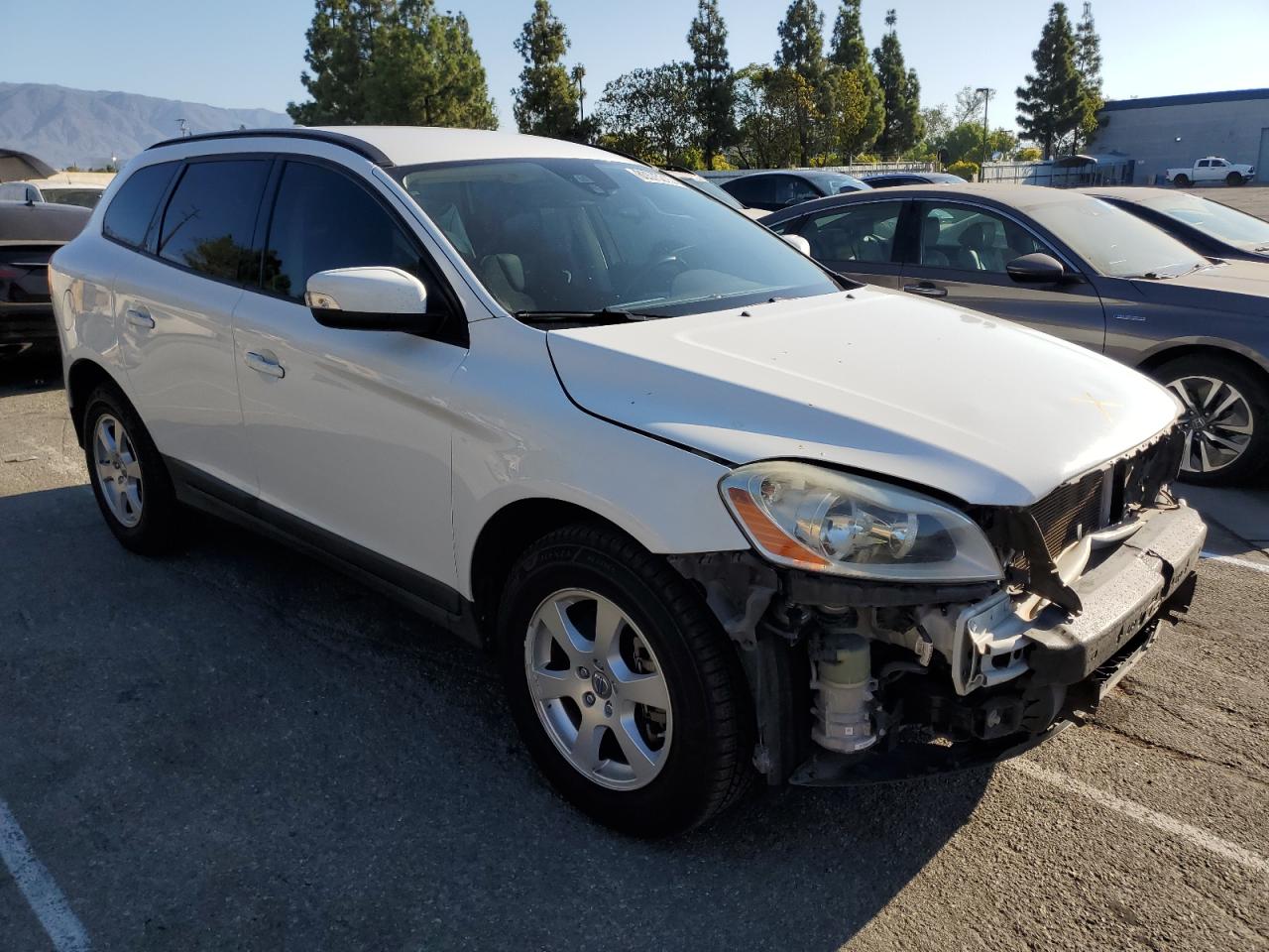 Volvo XC60 3.2 Image 3