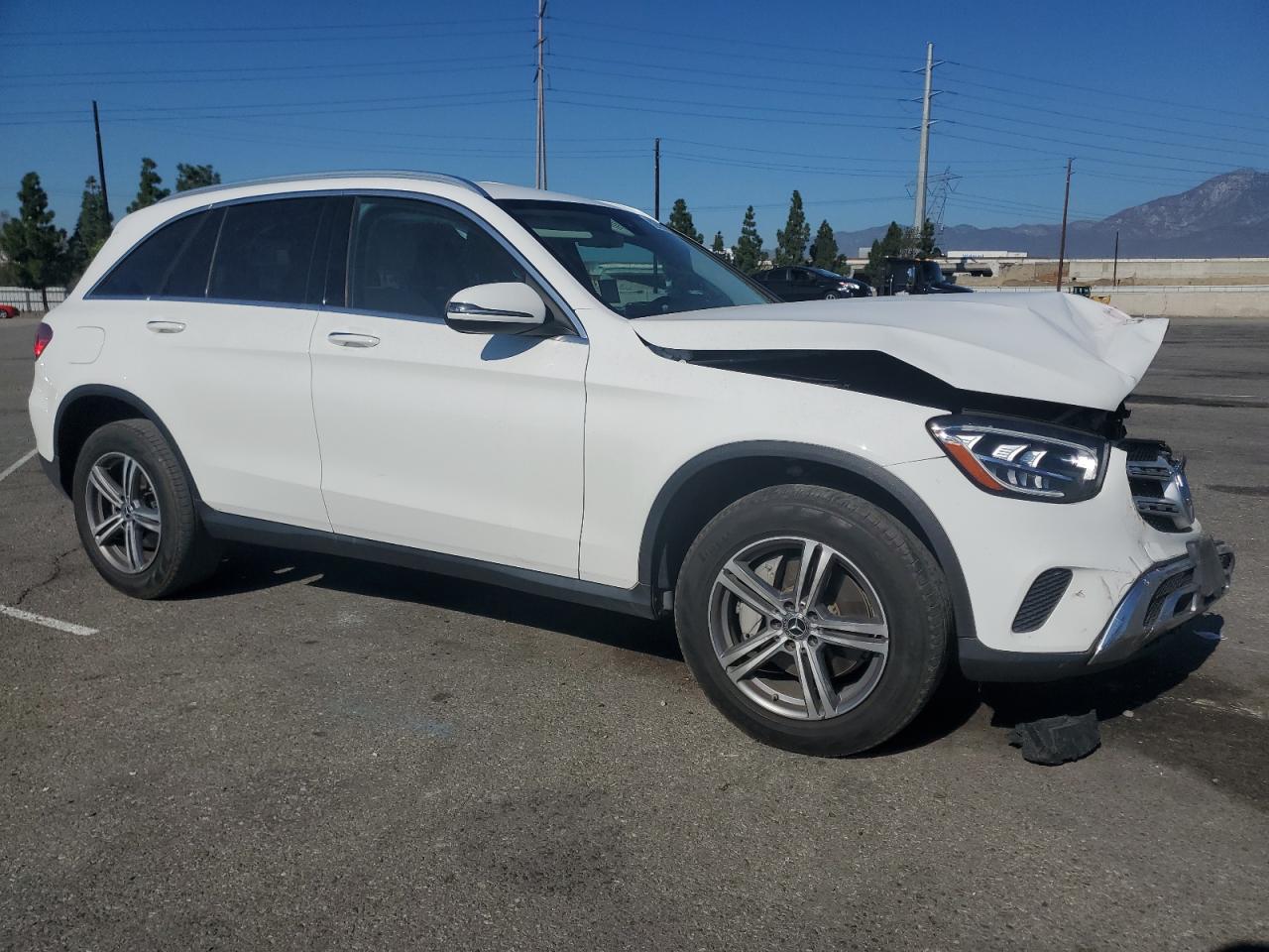 Mercedes-Benz GLC 300 Image 5