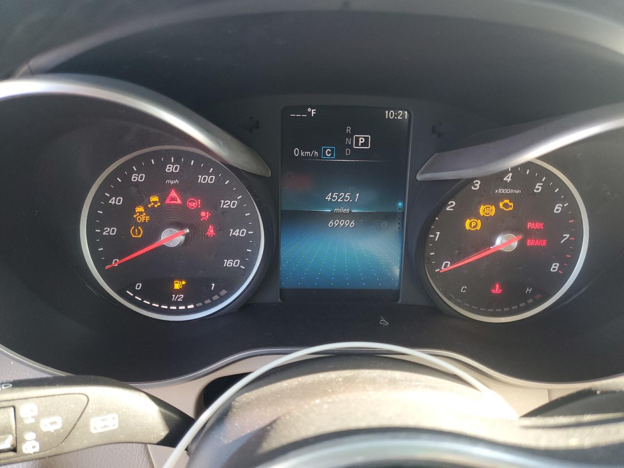 Mercedes-Benz GLC 300 Image 11