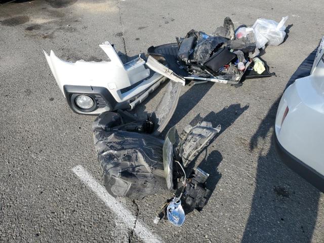 Subaru Outback 2.5i Limited Image 9