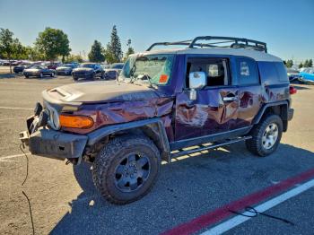  Salvage Toyota FJ Cruiser