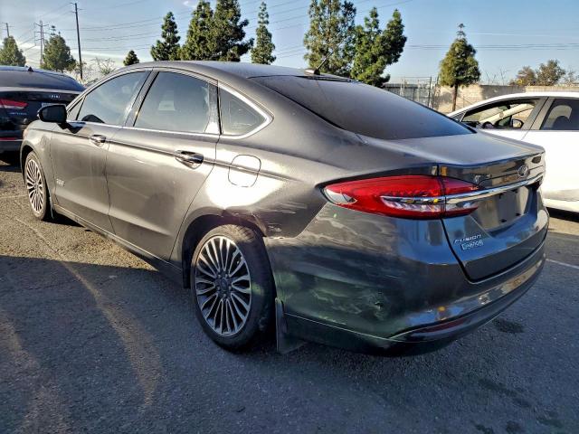 Ford Fusion Se Phev Image 12