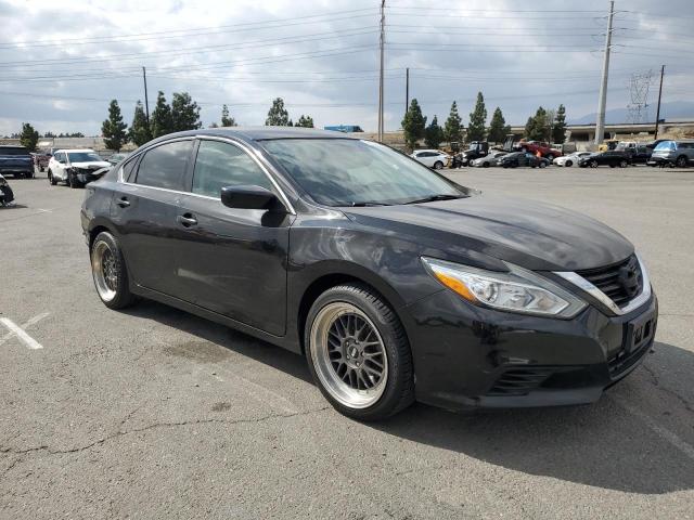 Nissan Altima 2.5 Image 11