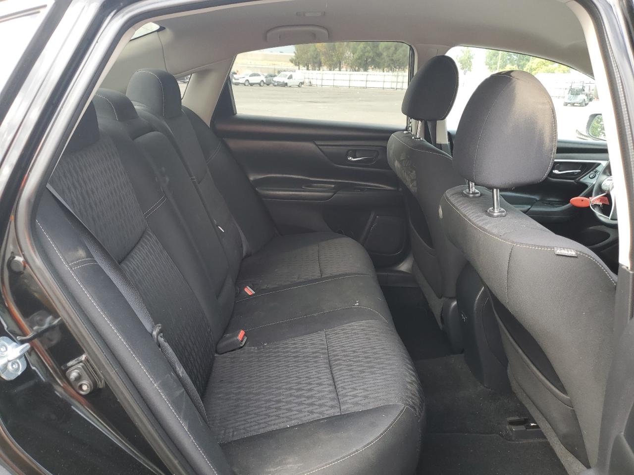 Nissan Altima 2.5 Image 9