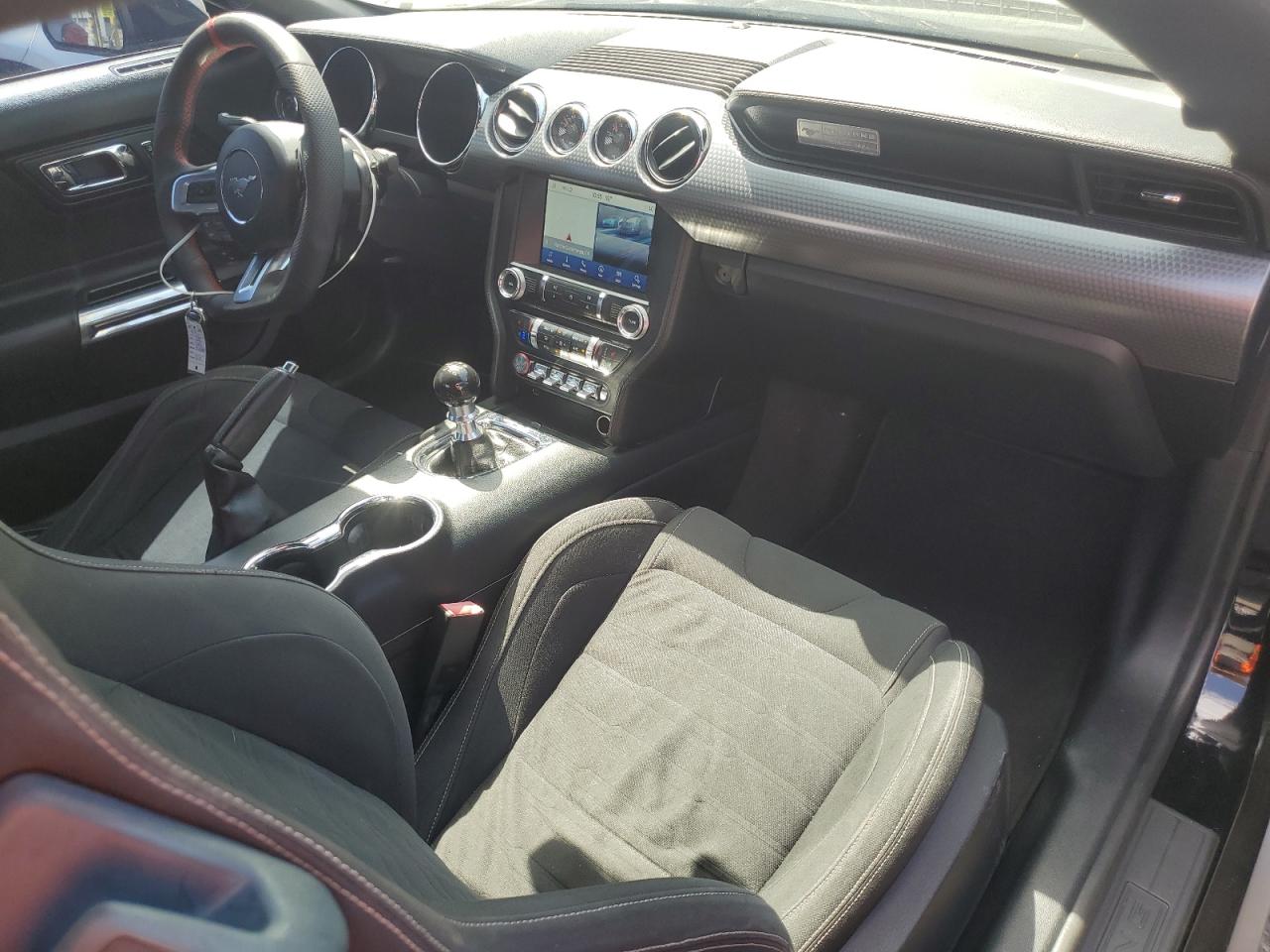 Ford Mustang Gt Image 9