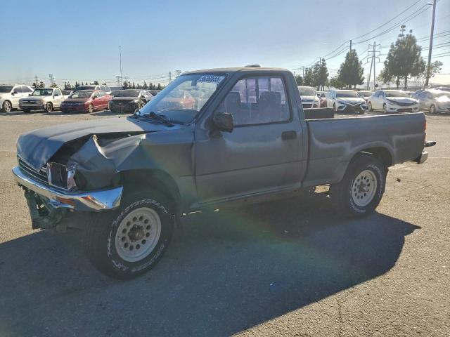 Salvage Toyota Pickup