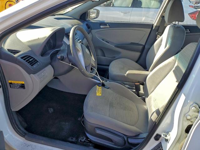 Hyundai ACCENT Se Image 9