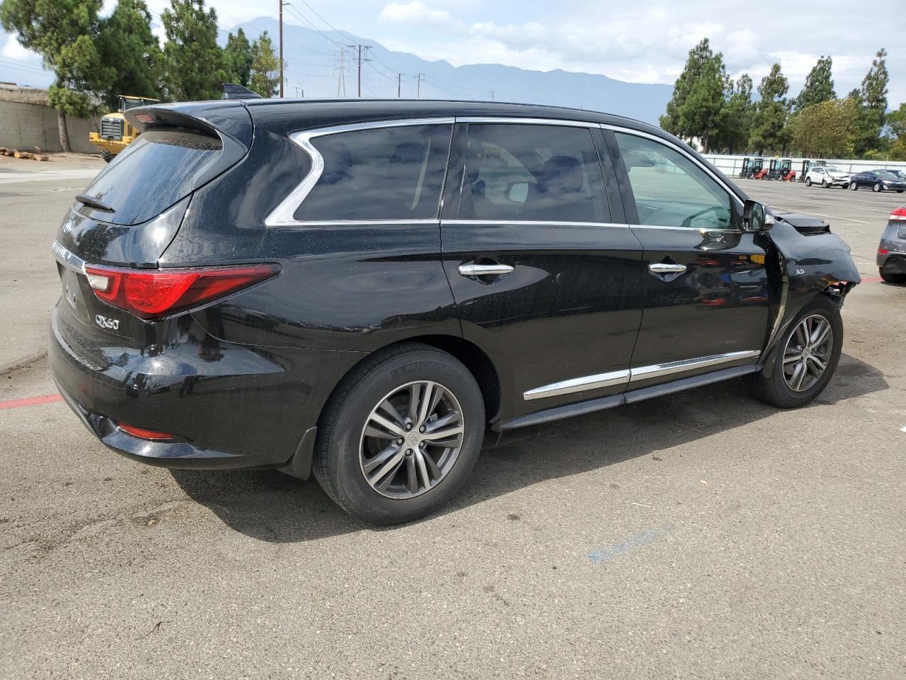 INFINITI Qx Luxe Image 10