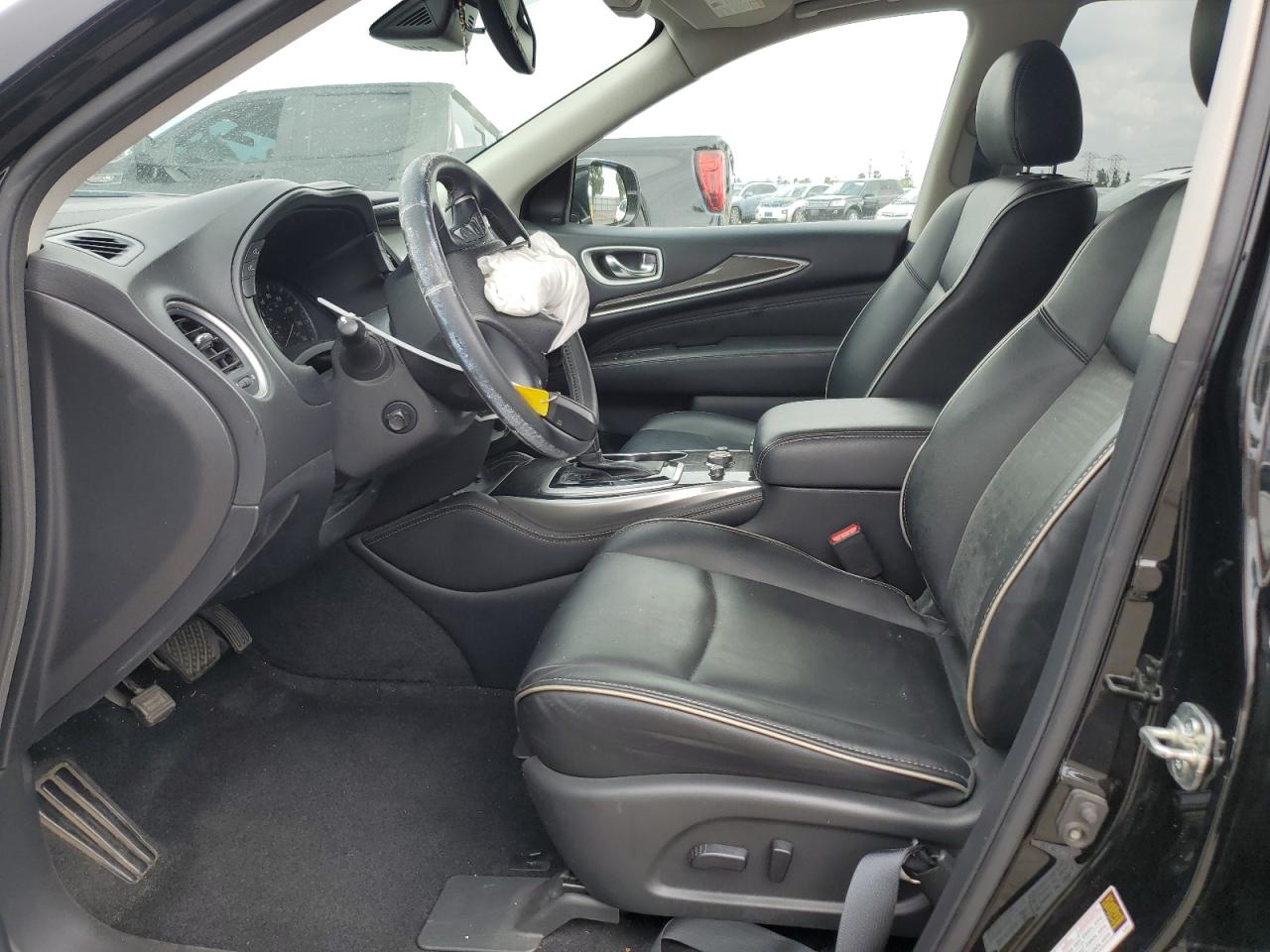 INFINITI Qx Luxe Image 9