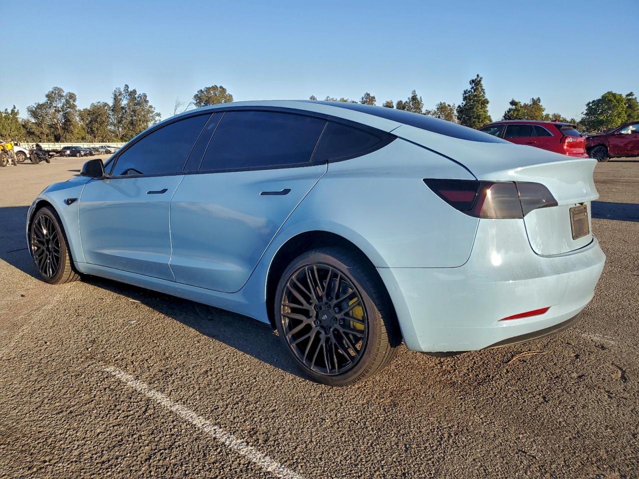 Tesla Model 3 Image 6