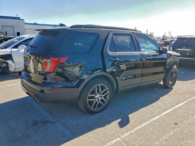 Ford Explorer Sport Image 2