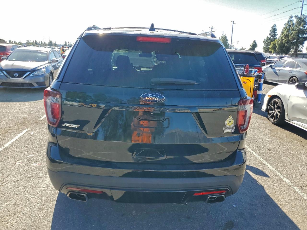 Ford Explorer Sport Image 5