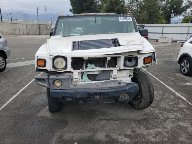 HUMMER H2 Image 2