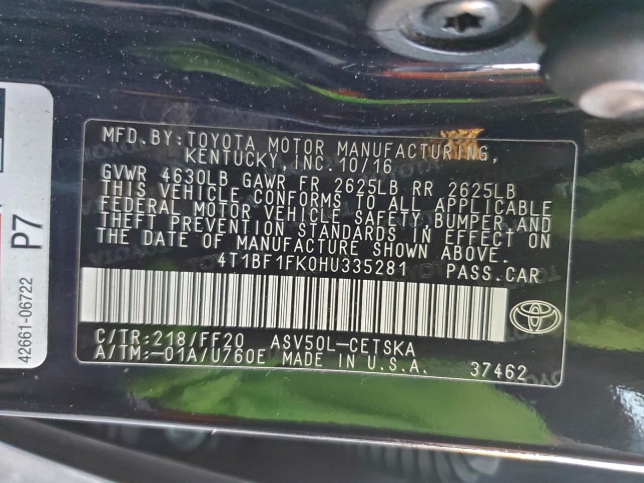 Toyota Camry Le Image 7