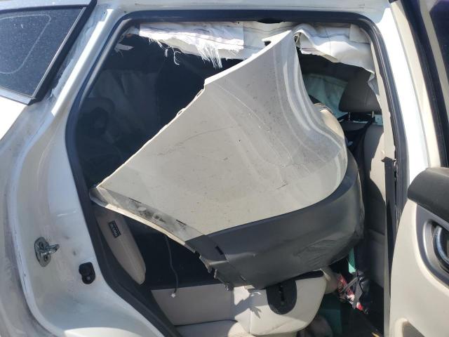 Nissan Rogue S Image 12