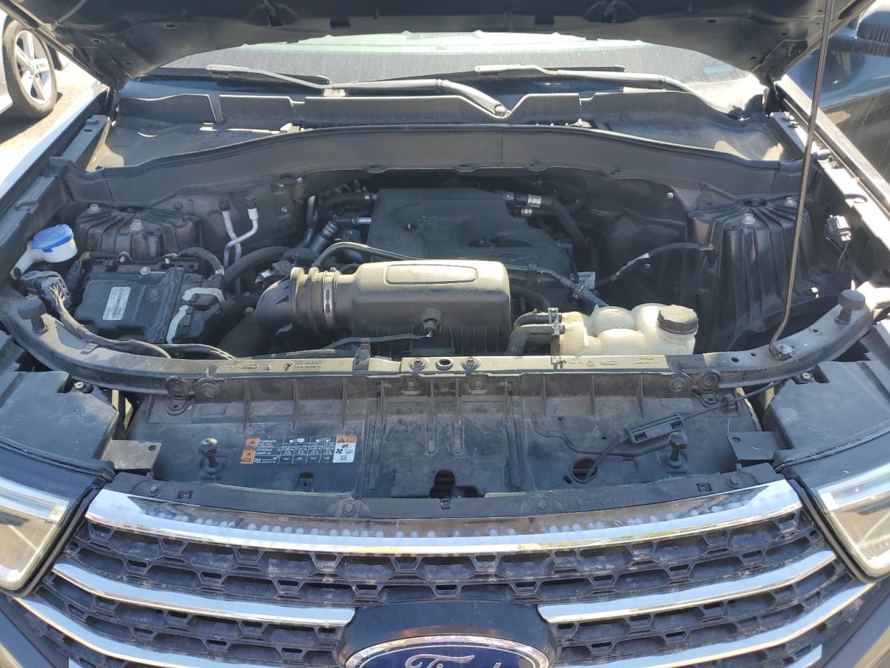 Ford Explorer Xlt Image 12