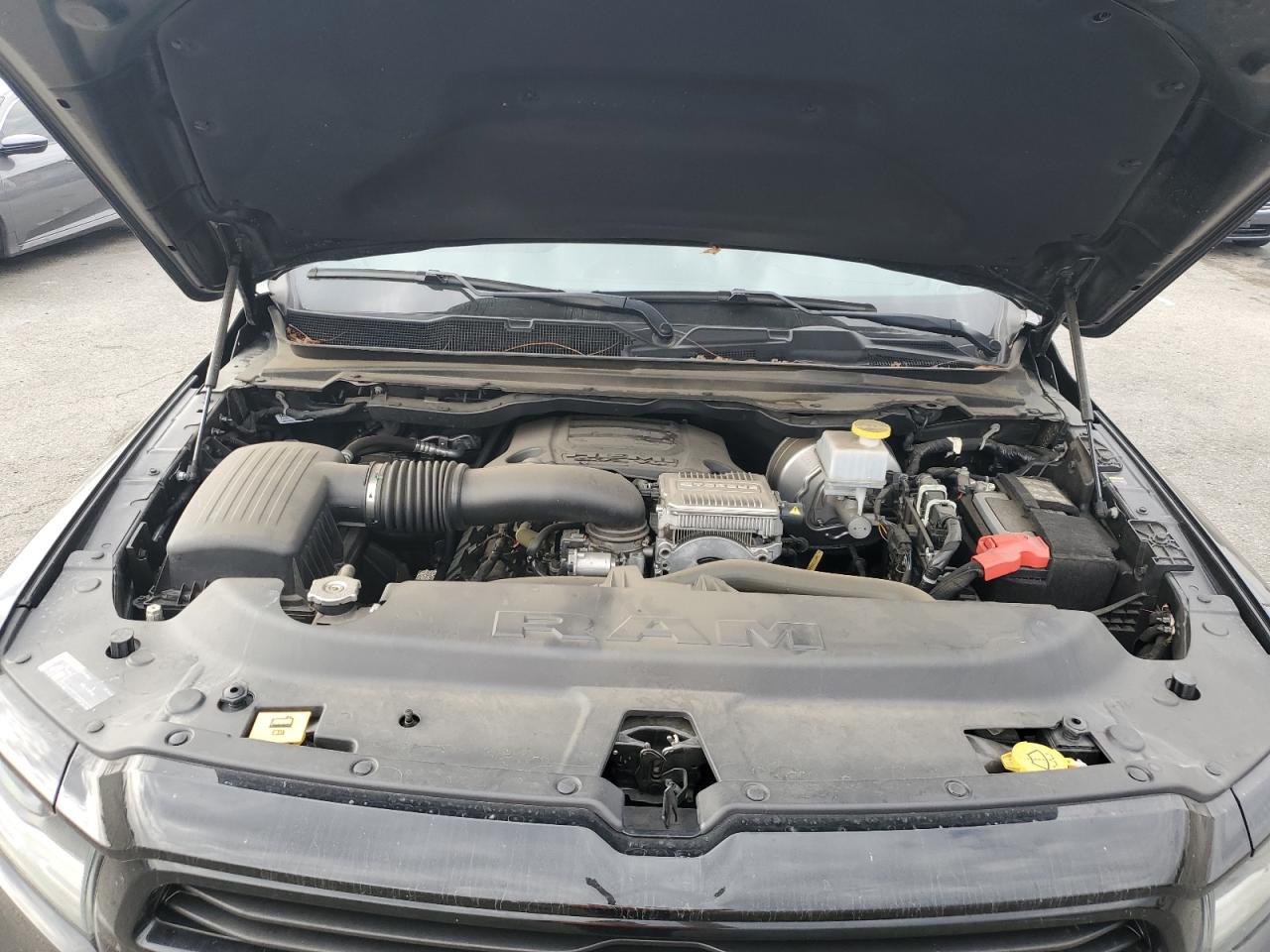 Ram 1500 Laramie Image 5