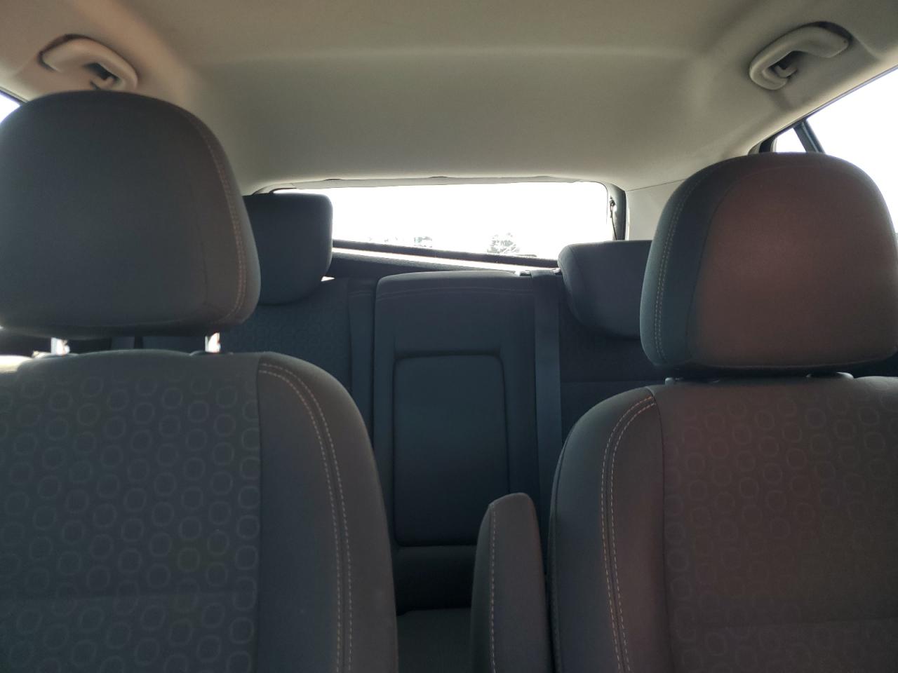 Chevrolet Trax Ls Image 5