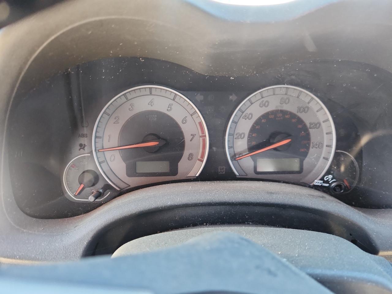 Toyota Corolla Base Image 5