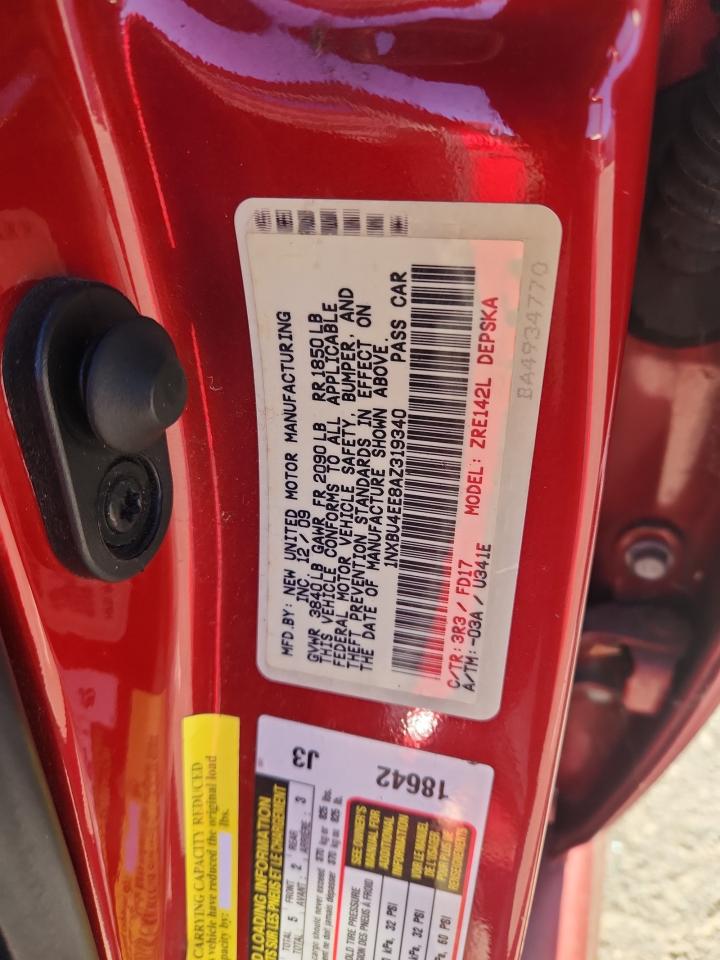 Toyota Corolla Base Image 12